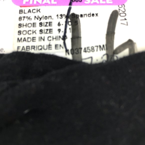 NWT 2 Pair Lot Nordstrom Fishnet Socks. - Picture 5 of 6